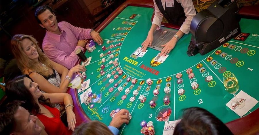 Những điều cần chú ý khi tham gia nhóm đọc lệnh Baccarat